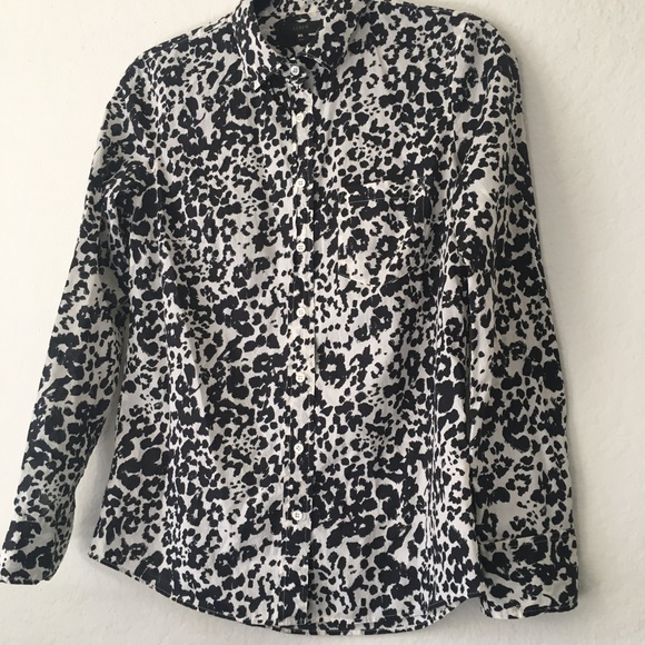 Loved J Crew Shirt 😍 - Picture 2 of 6